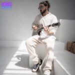 دانلود آهنگ کام میگیرم وودکا تو دست یه مارلبرو هست که از فندک در میره