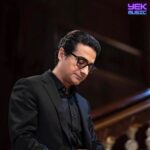 دانلود آهنگ ای در رگانم خون وطن ای پرچمت ما را کفن همایون شجریان