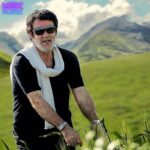 دانلود آهنگ غم تنهایی داره روحمو اتیش میزنه حبیب