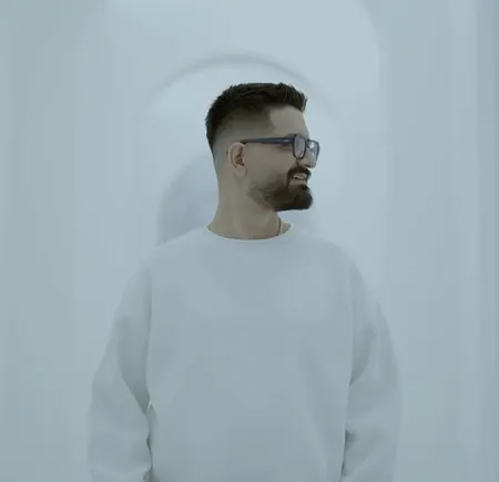 سینا شعبانخانی قلب من